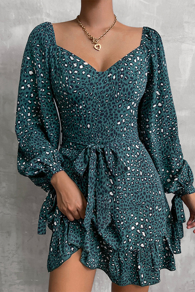 Sweet Elegant Solid Sequins Frenulum V Neck A Line Dresses