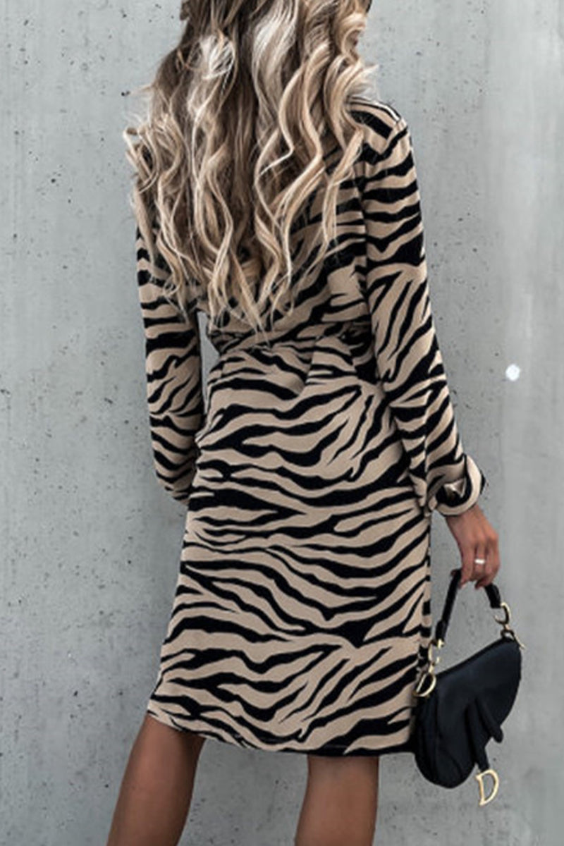 Casual Vintage Animal Print Print Frenulum V Neck Printed Dresses